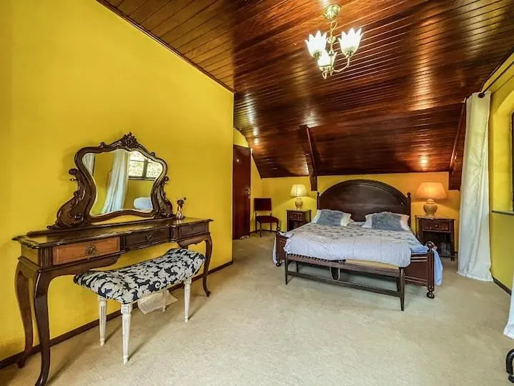Holiday home Casa Carvalho Villa Campos do Jordao